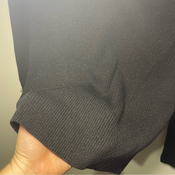 Ann Taylor Black Metallic V-Neck Sweater Pearl Button Cuffs Women’s size M - Picture 3 of 9